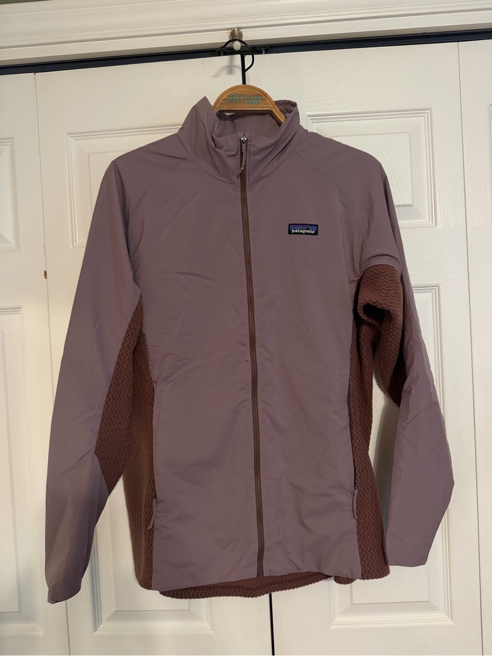Patagonia Women's Nano Air Hybrid Light Jacket - Dusty Mauve with Brown Panels